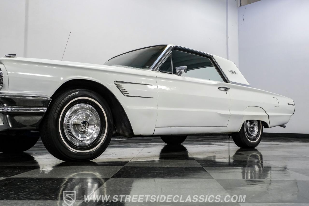 1965 Ford Thunderbird