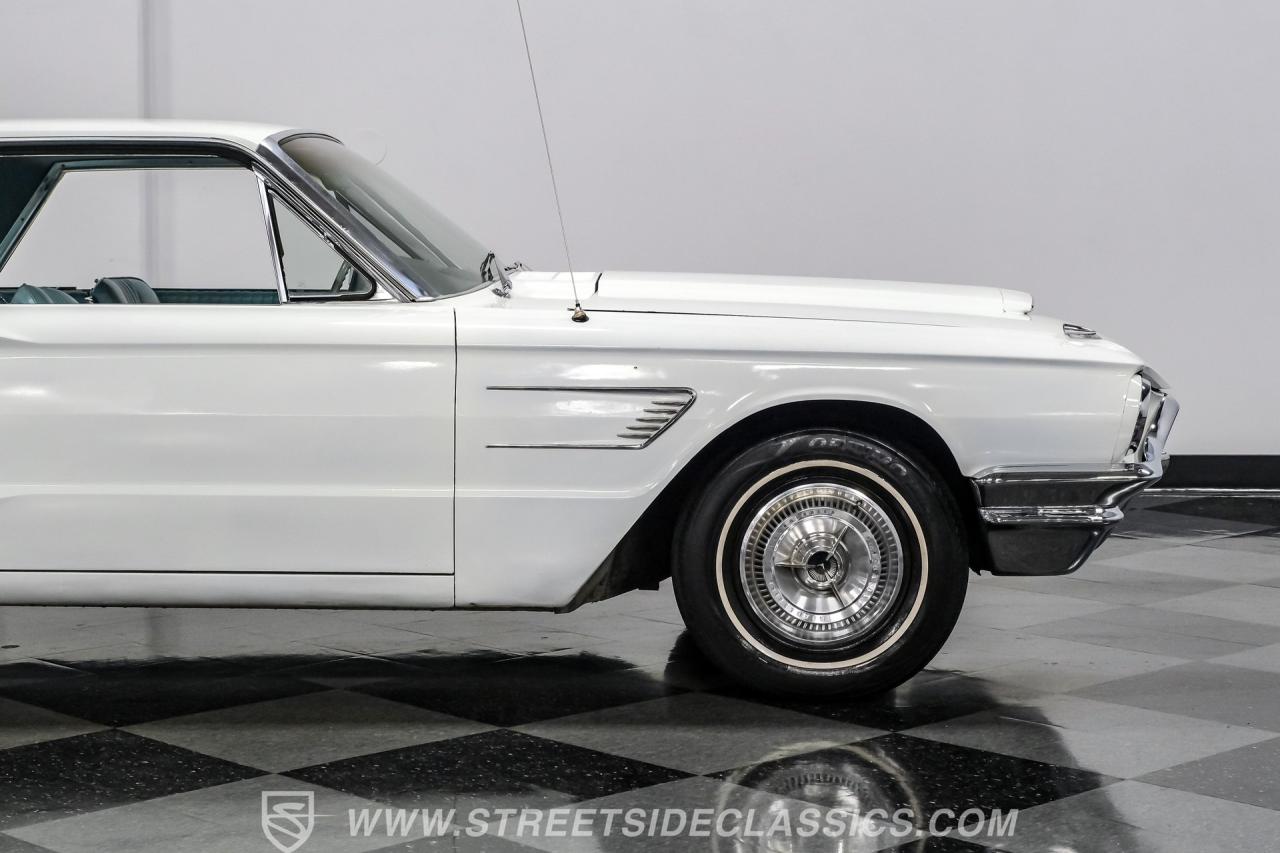 1965 Ford Thunderbird