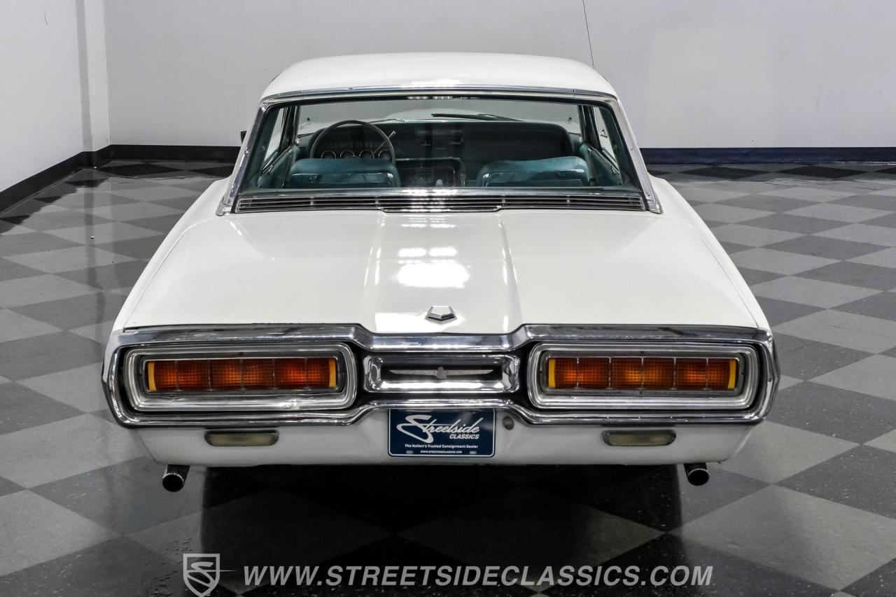 1965 Ford Thunderbird