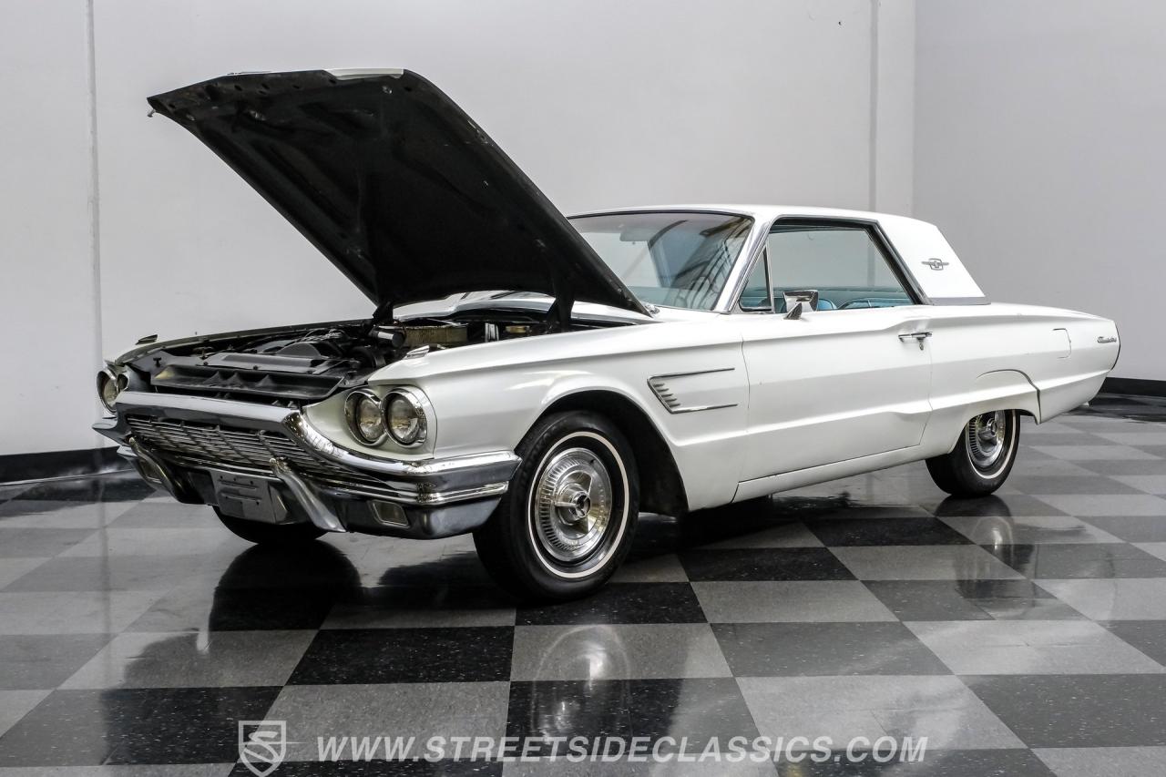 1965 Ford Thunderbird