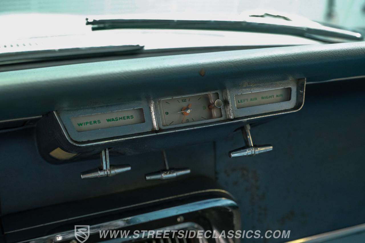 1965 Ford Thunderbird