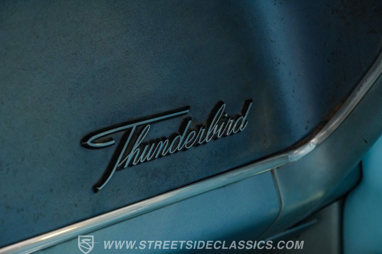 1965 Ford Thunderbird