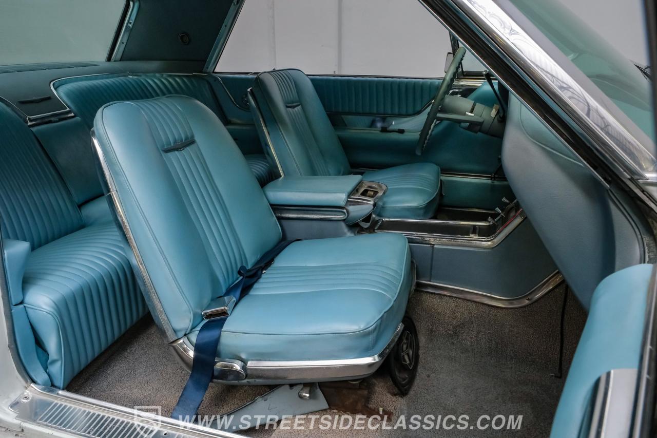 1965 Ford Thunderbird