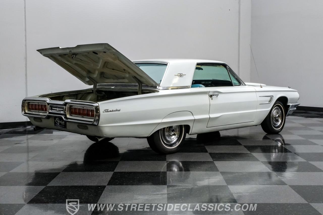1965 Ford Thunderbird