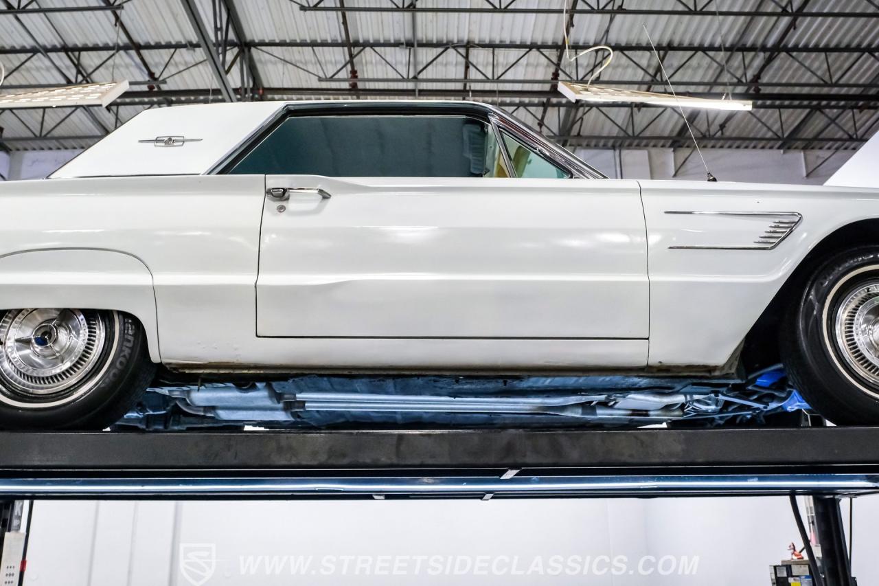 1965 Ford Thunderbird