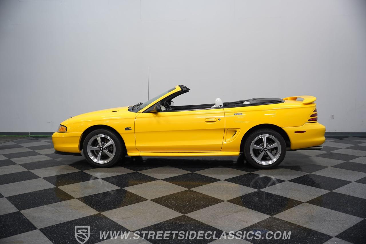 1995 Ford Mustang GT Convertible