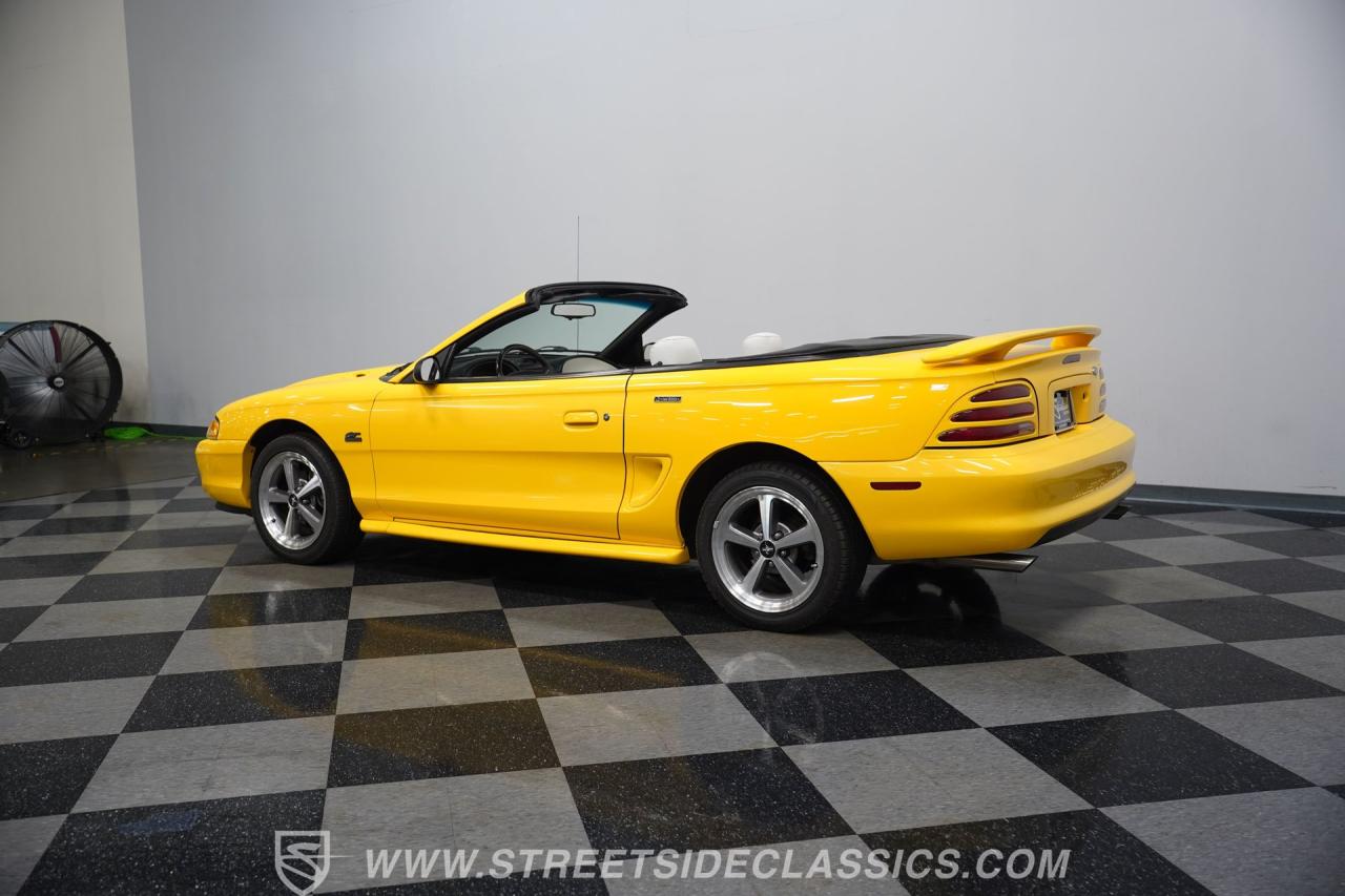 1995 Ford Mustang GT Convertible