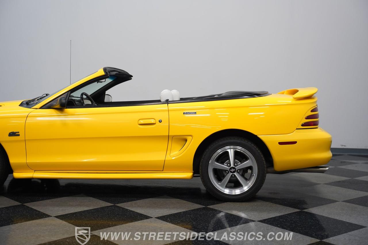 1995 Ford Mustang GT Convertible