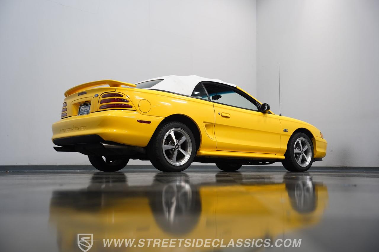 1995 Ford Mustang GT Convertible
