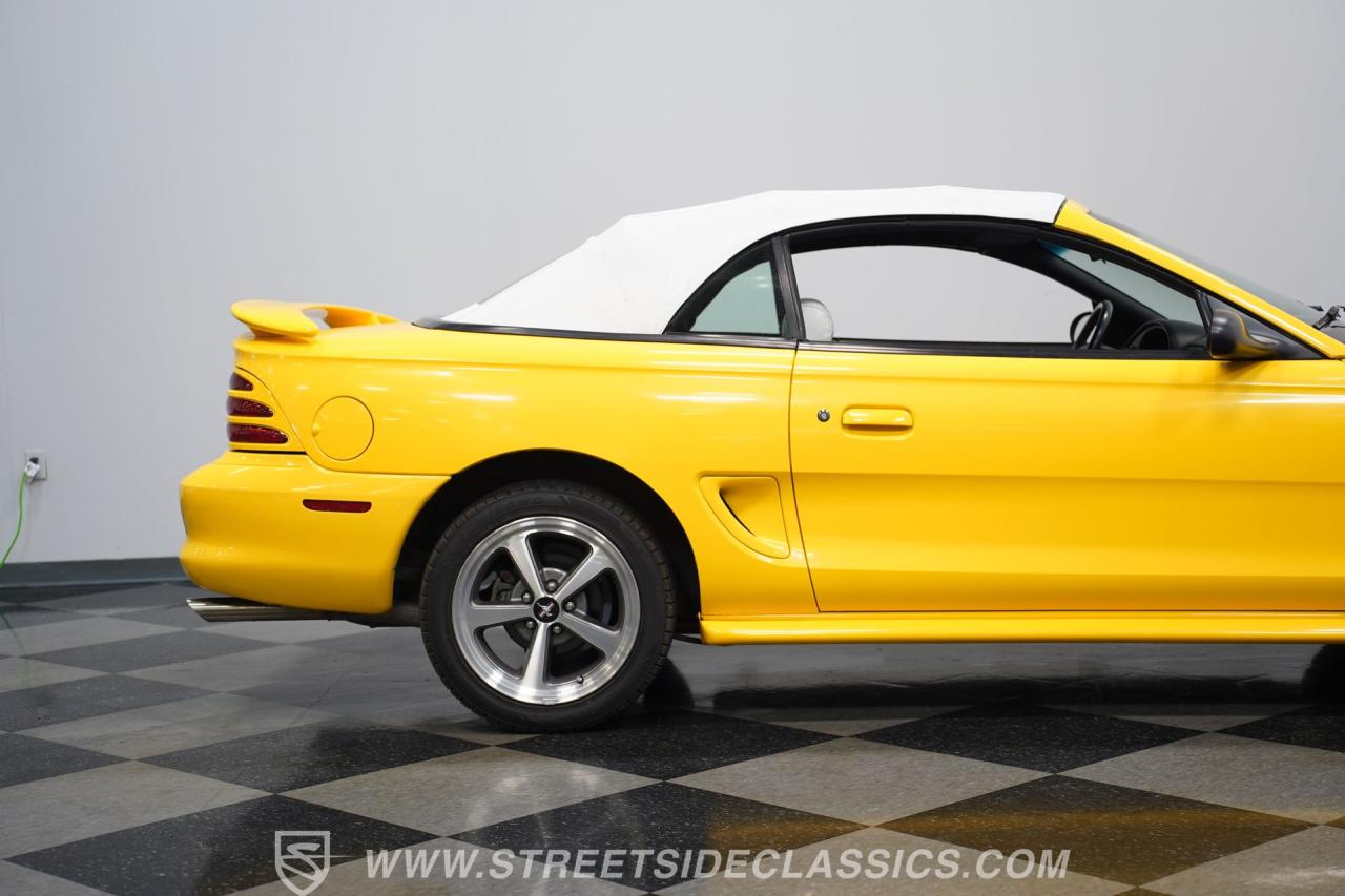 1995 Ford Mustang GT Convertible