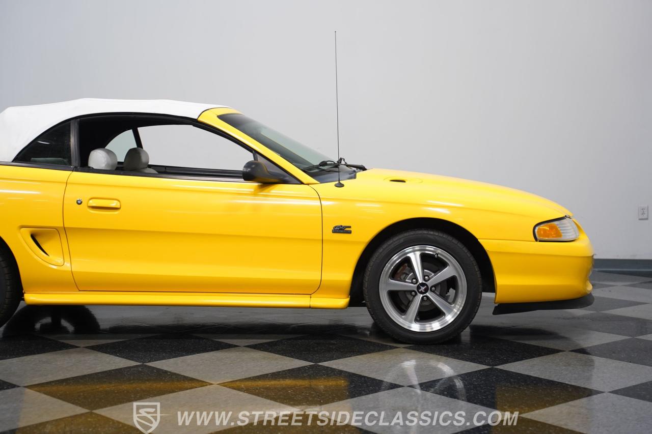 1995 Ford Mustang GT Convertible