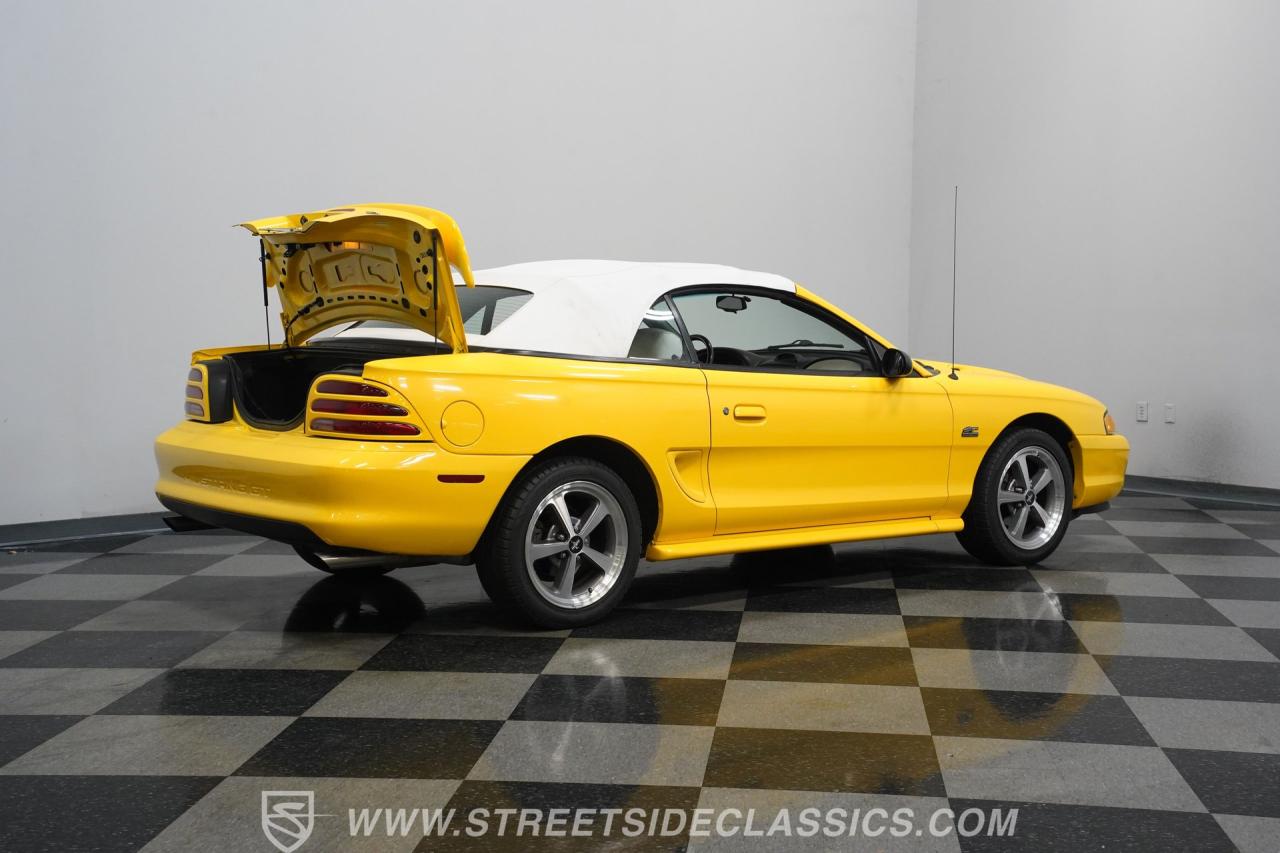 1995 Ford Mustang GT Convertible