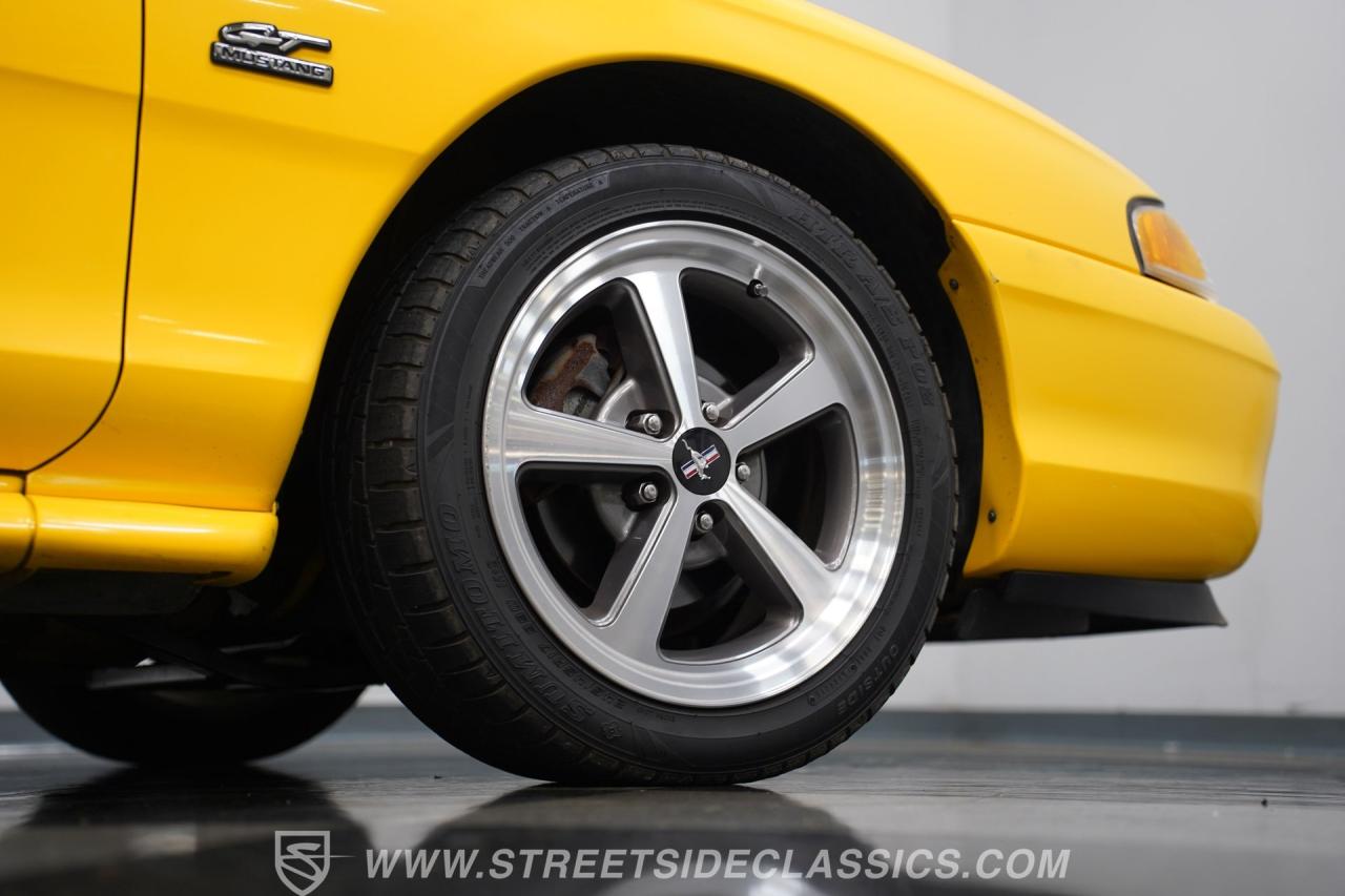 1995 Ford Mustang GT Convertible