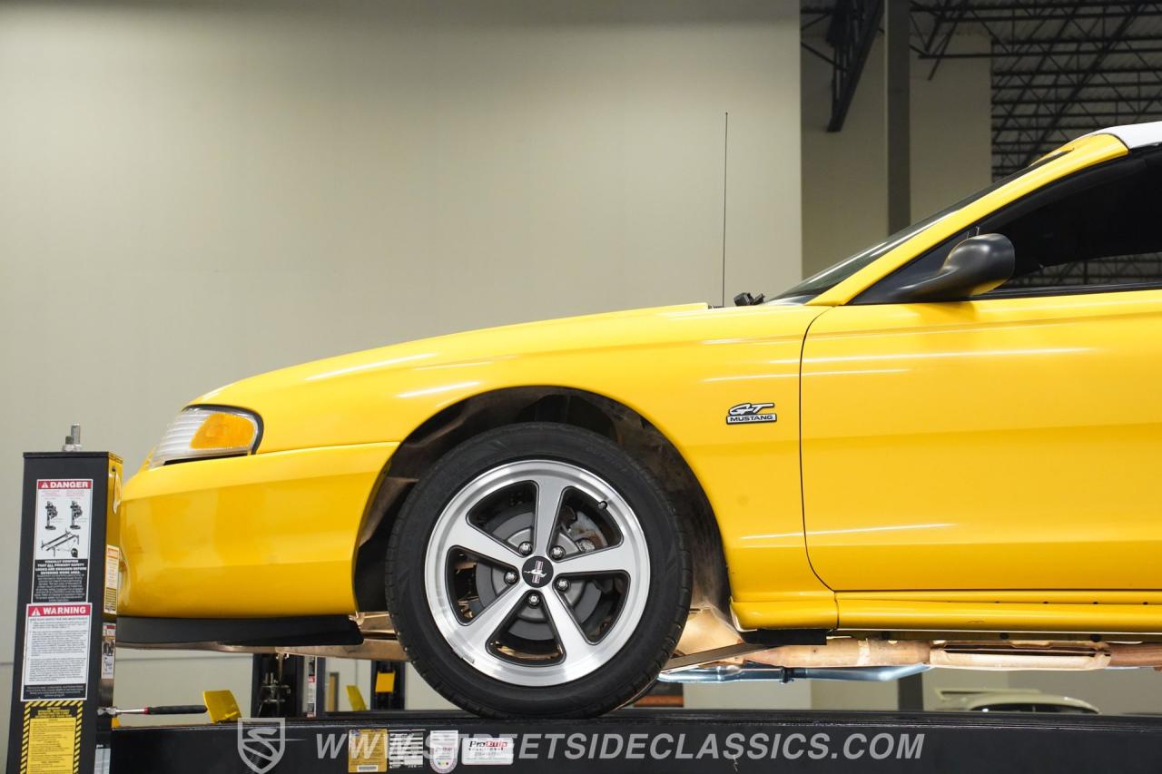 1995 Ford Mustang GT Convertible