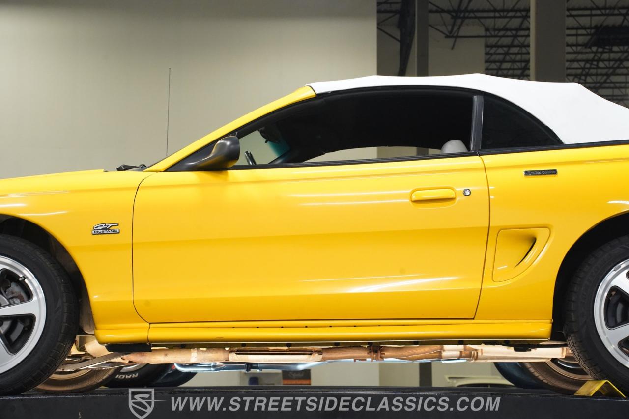 1995 Ford Mustang GT Convertible