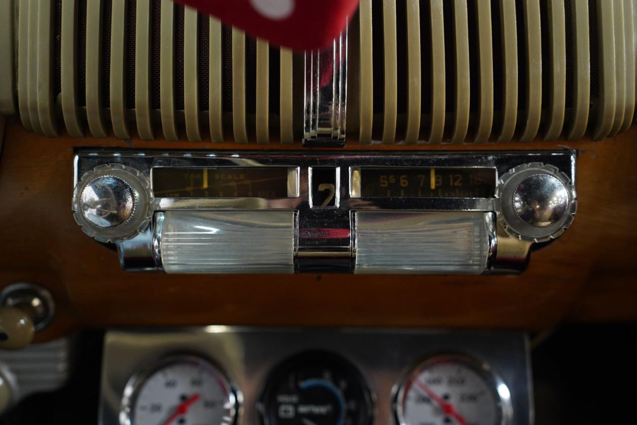 1946 Ford Super Deluxe Convertible