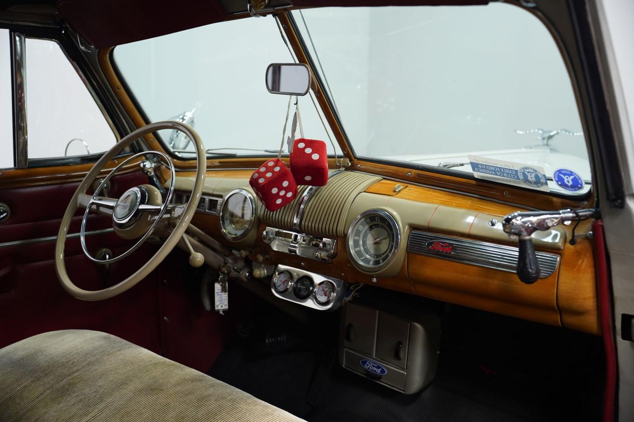 1946 Ford Super Deluxe Convertible