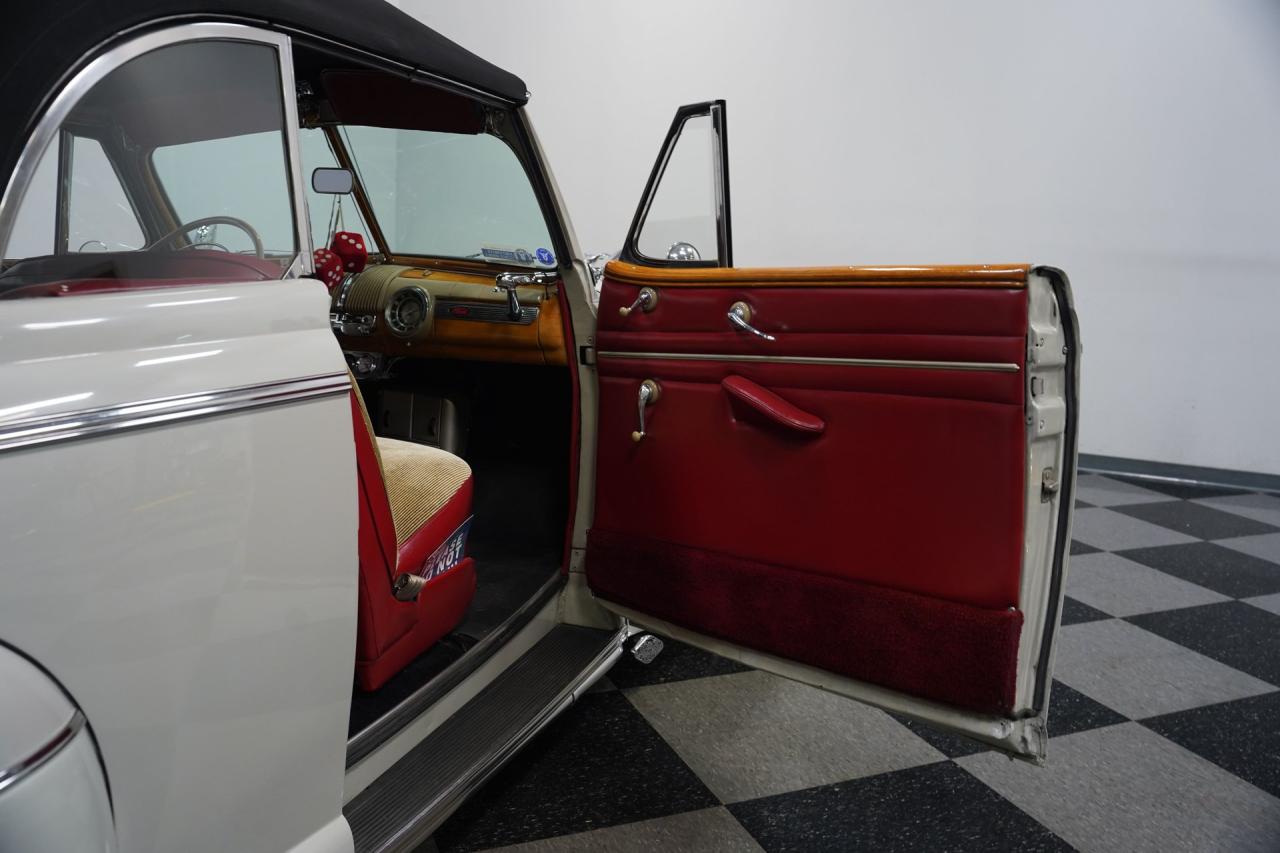 1946 Ford Super Deluxe Convertible