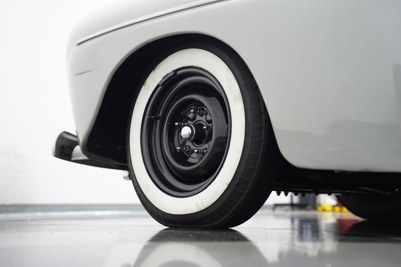 1946 Ford Super Deluxe Convertible
