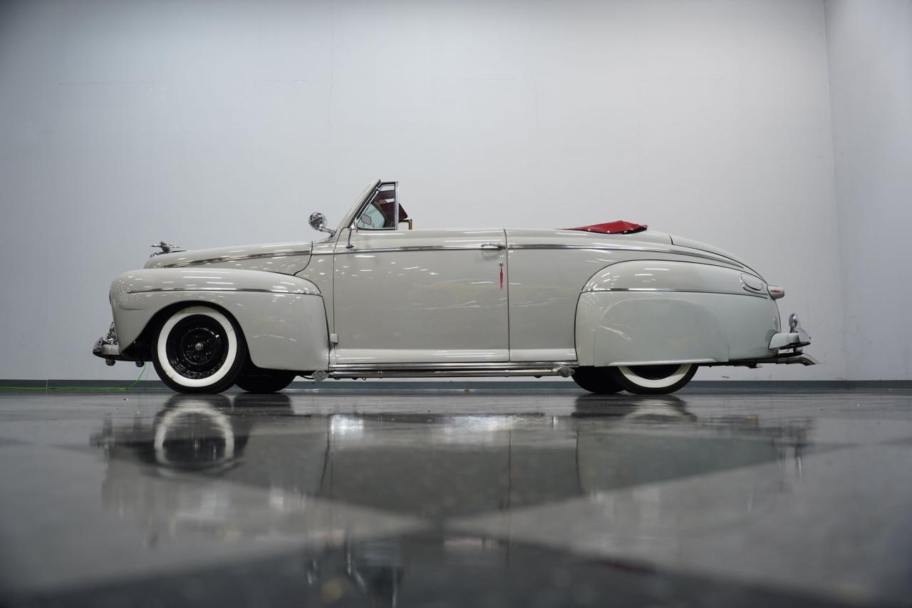 1946 Ford Super Deluxe Convertible