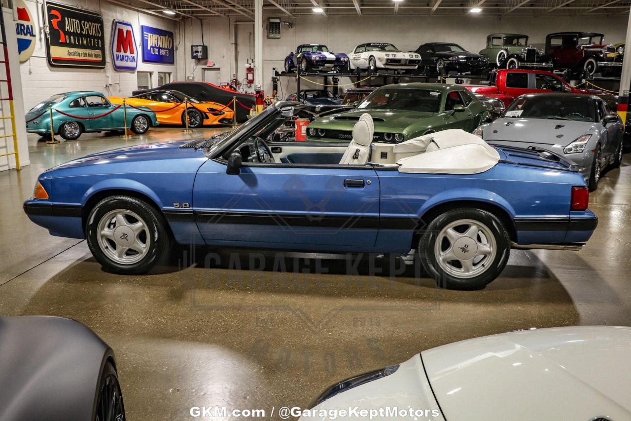 1989 Ford Mustang