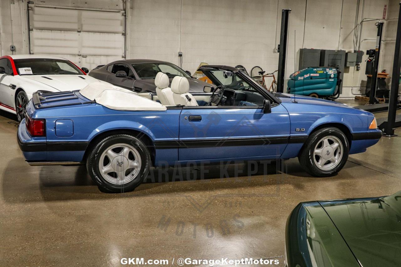 1989 Ford Mustang