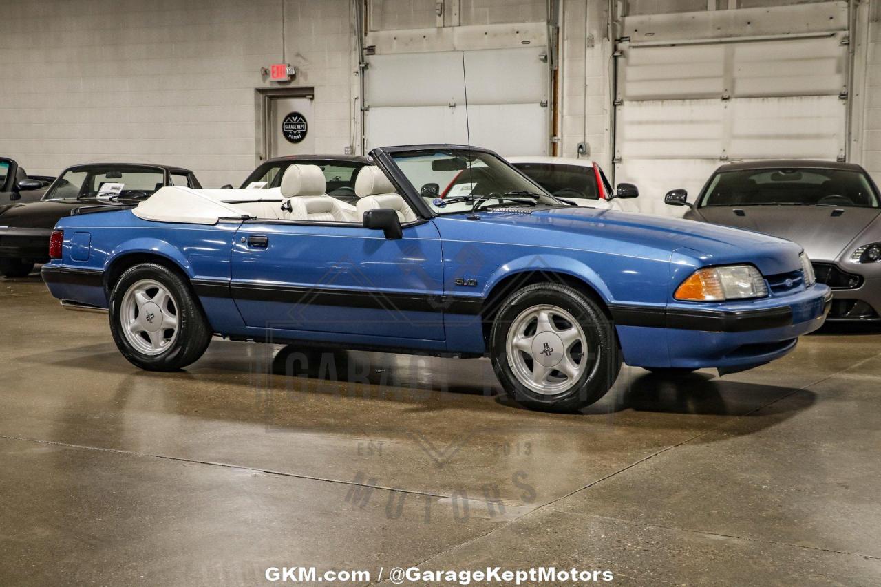 1989 Ford Mustang