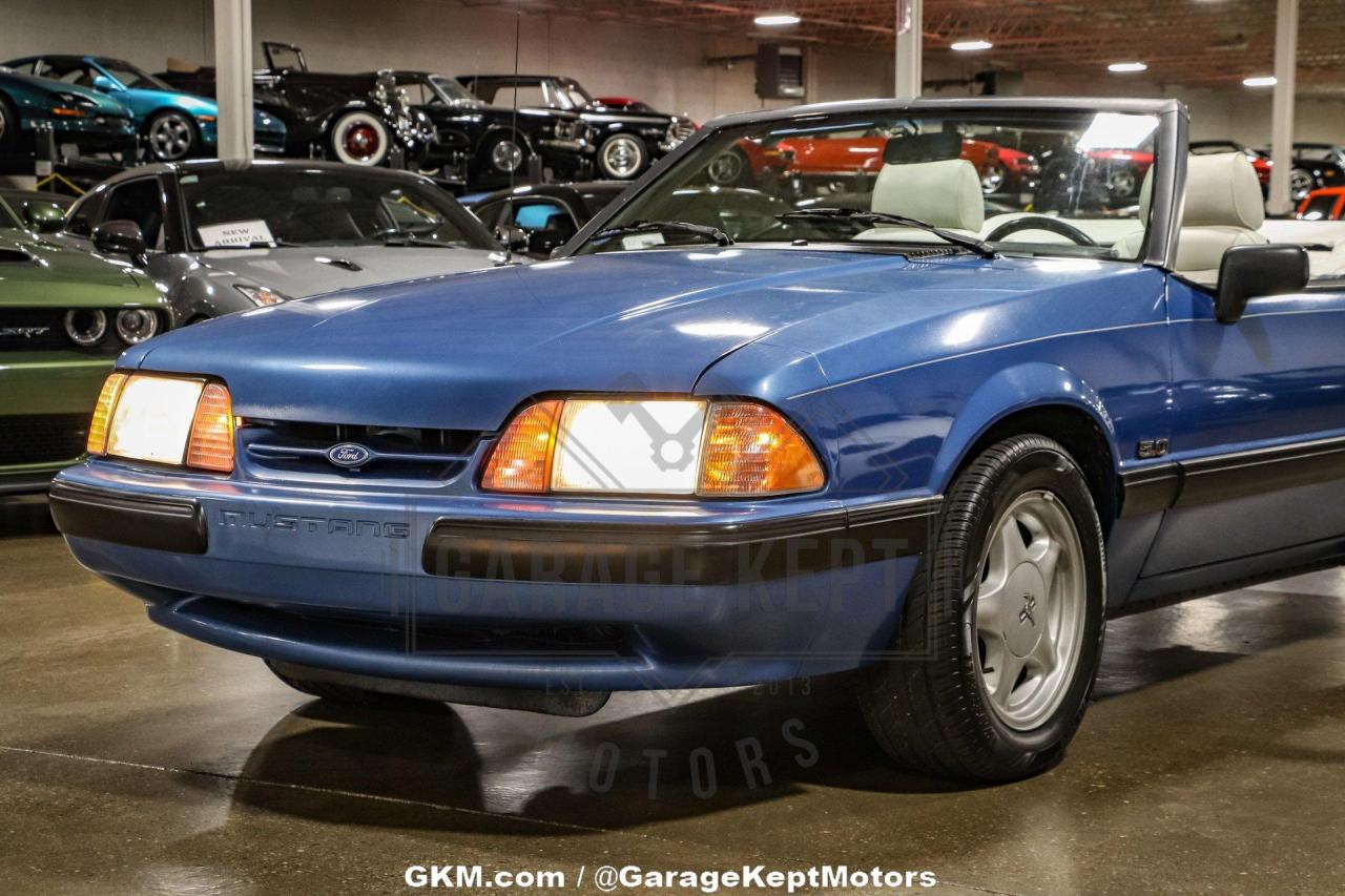 1989 Ford Mustang