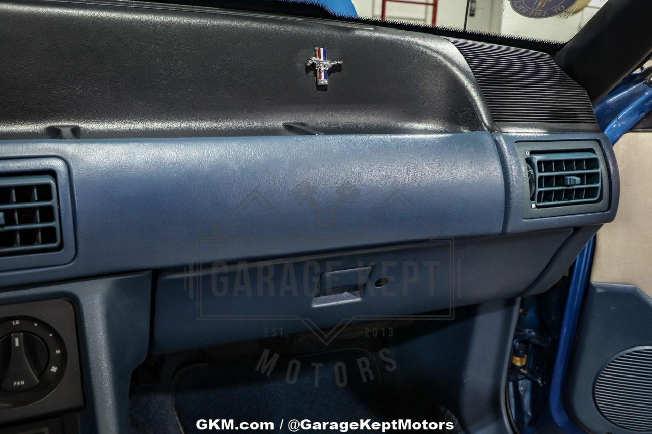 1989 Ford Mustang
