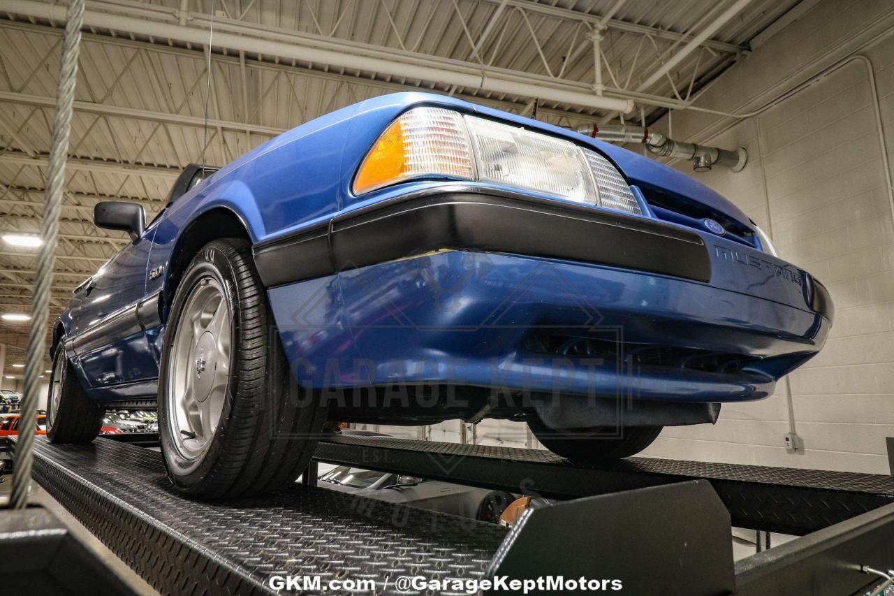 1989 Ford Mustang