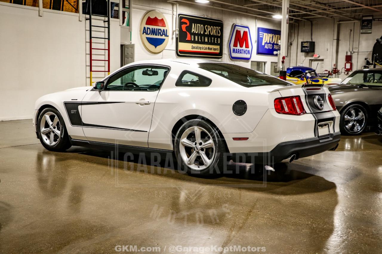 2010 Ford Mustang