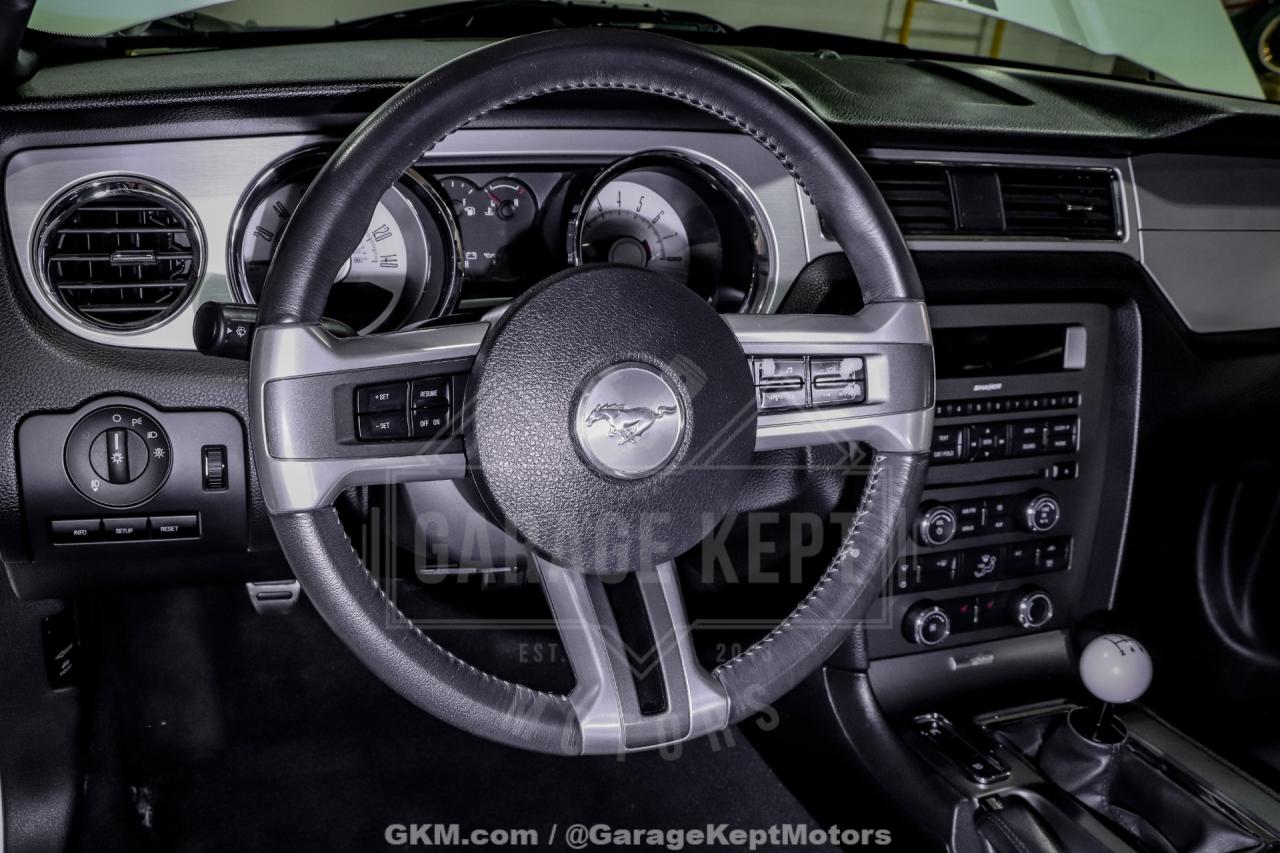 2010 Ford Mustang