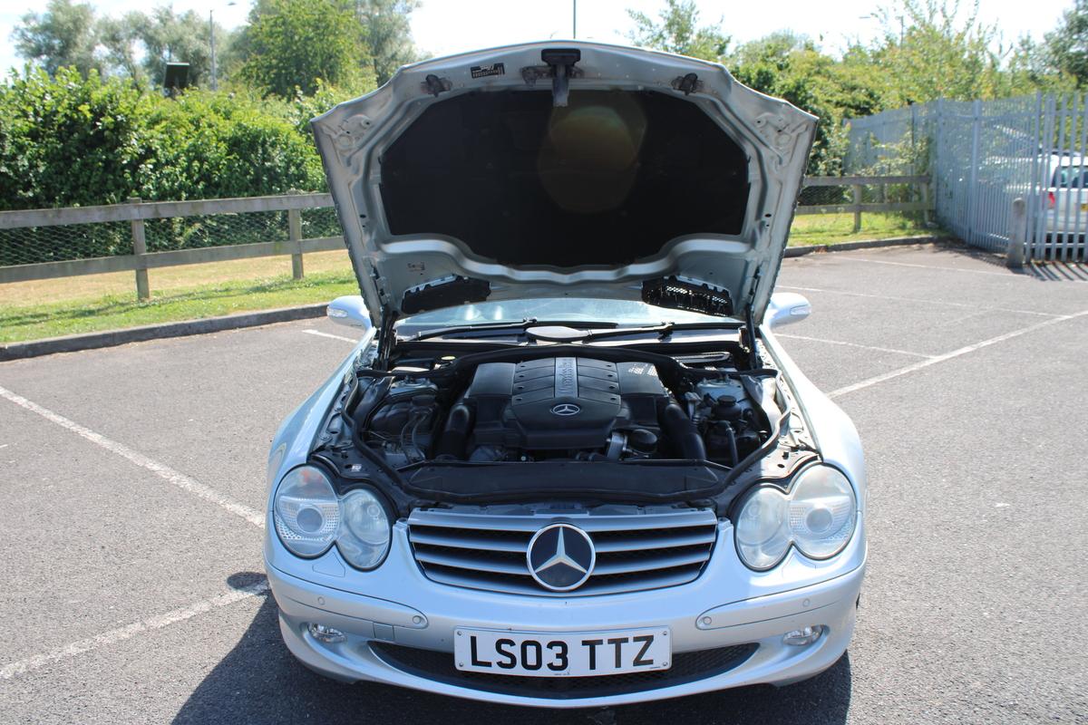 2003 Mercedes - Benz SL500 AUTO