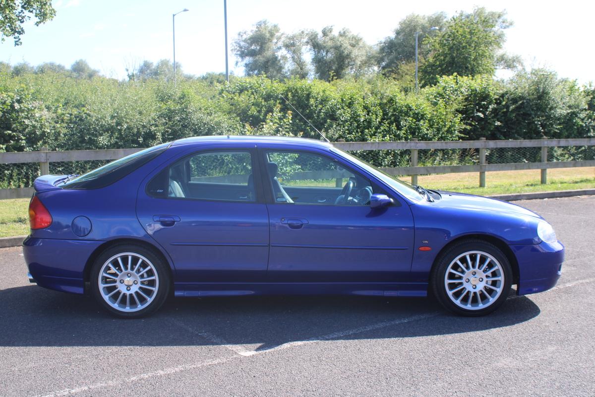 2000 Ford MONDEO ST200