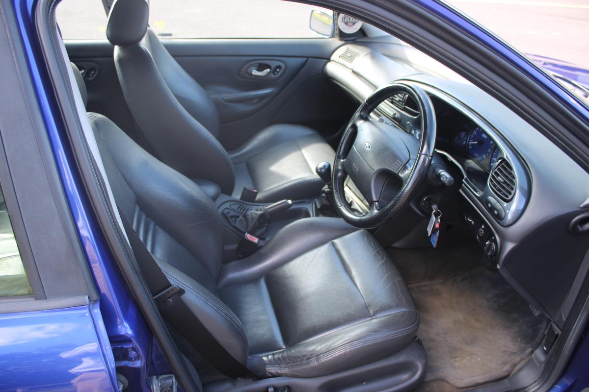 2000 Ford MONDEO ST200