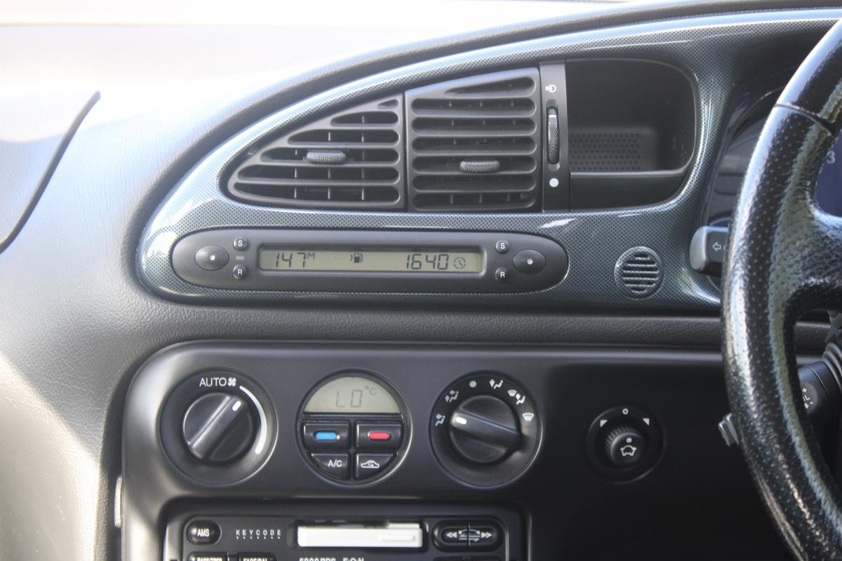 2000 Ford MONDEO ST200