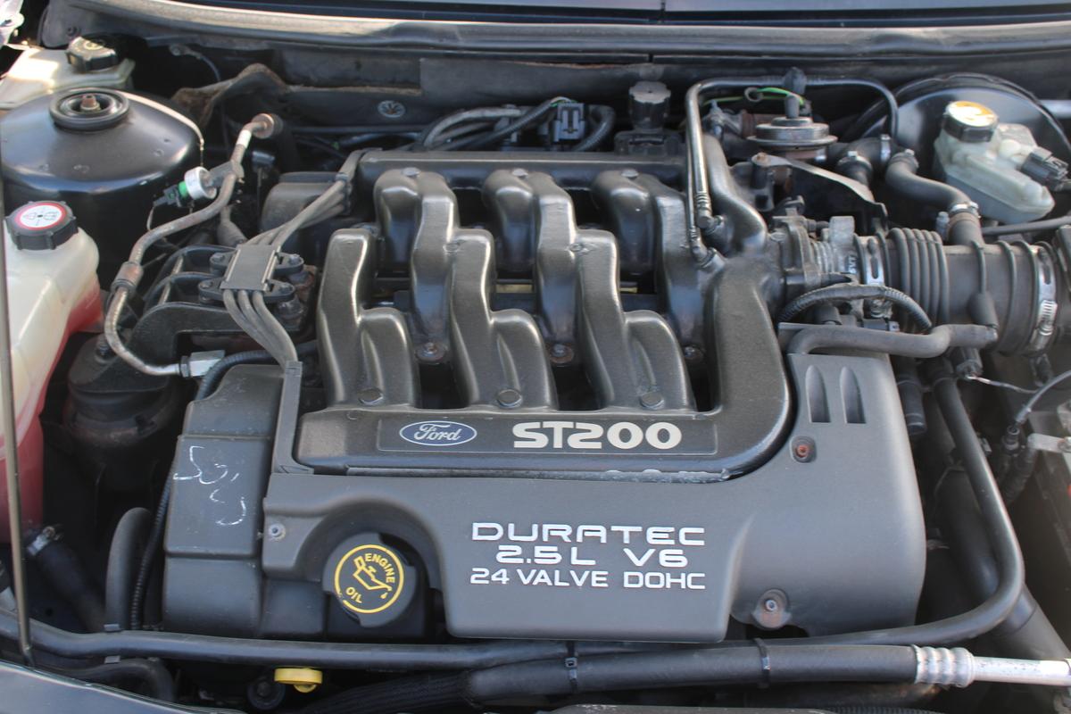 2000 Ford MONDEO ST200