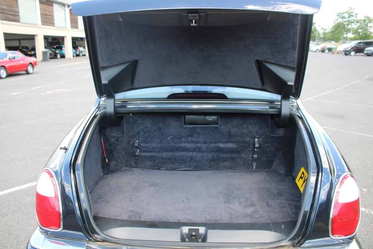 2004 Bentley ARNAGE R AUTO