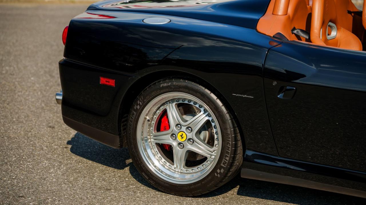 2001 Ferrari 550 Barchetta Pininfarina