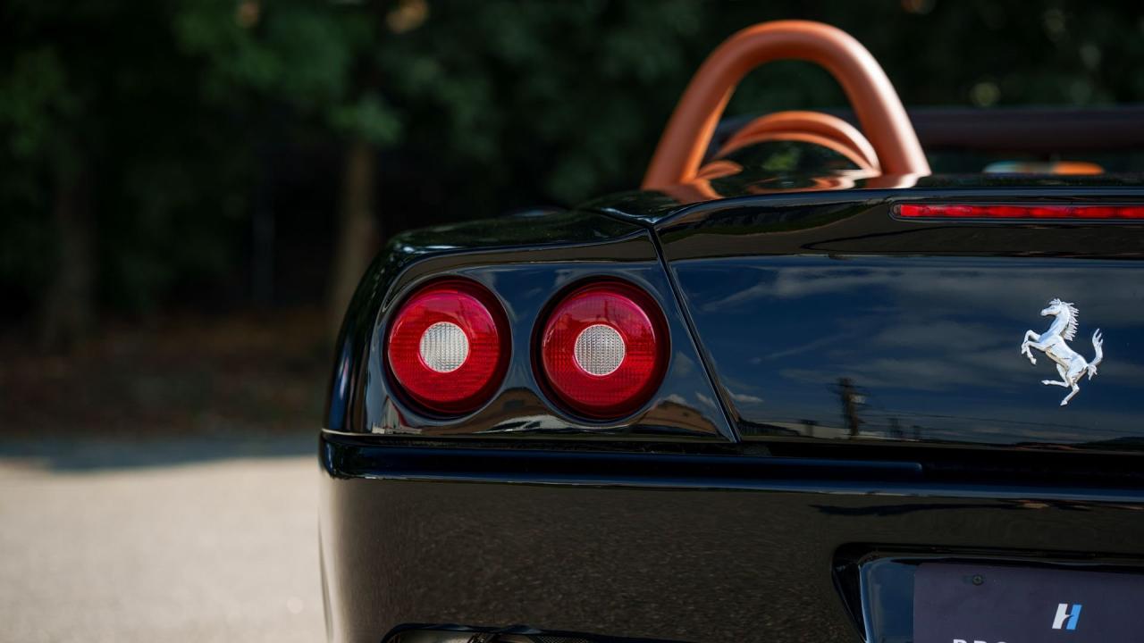2001 Ferrari 550 Barchetta Pininfarina
