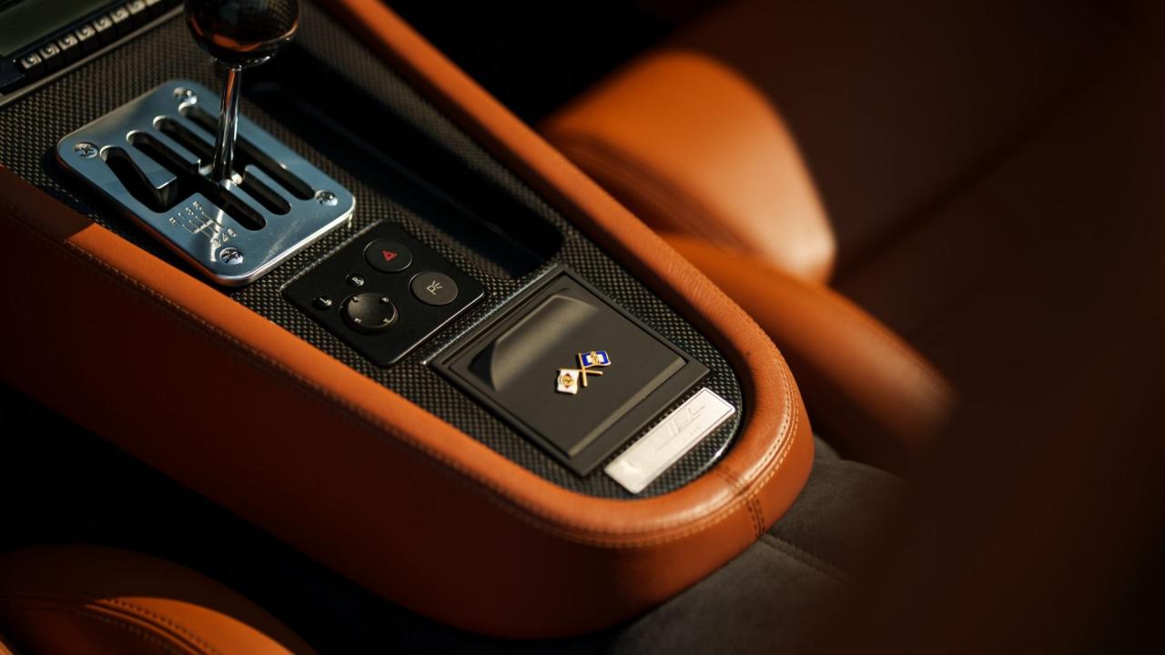 2001 Ferrari 550 Barchetta Pininfarina