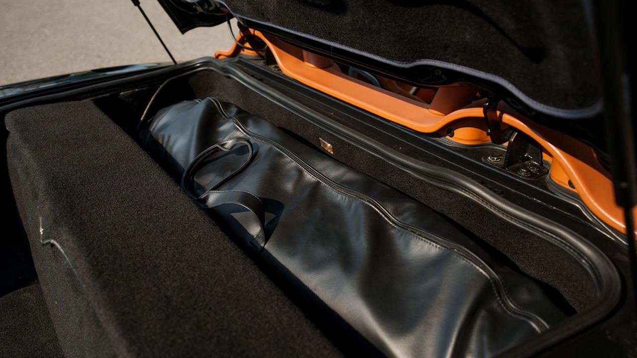 2001 Ferrari 550 Barchetta Pininfarina