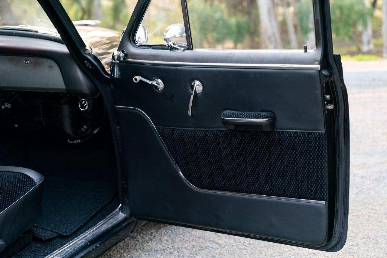 1951 Chevrolet Styleline De Luxe 4-Door Sedan "Police Cruiser Restomod"