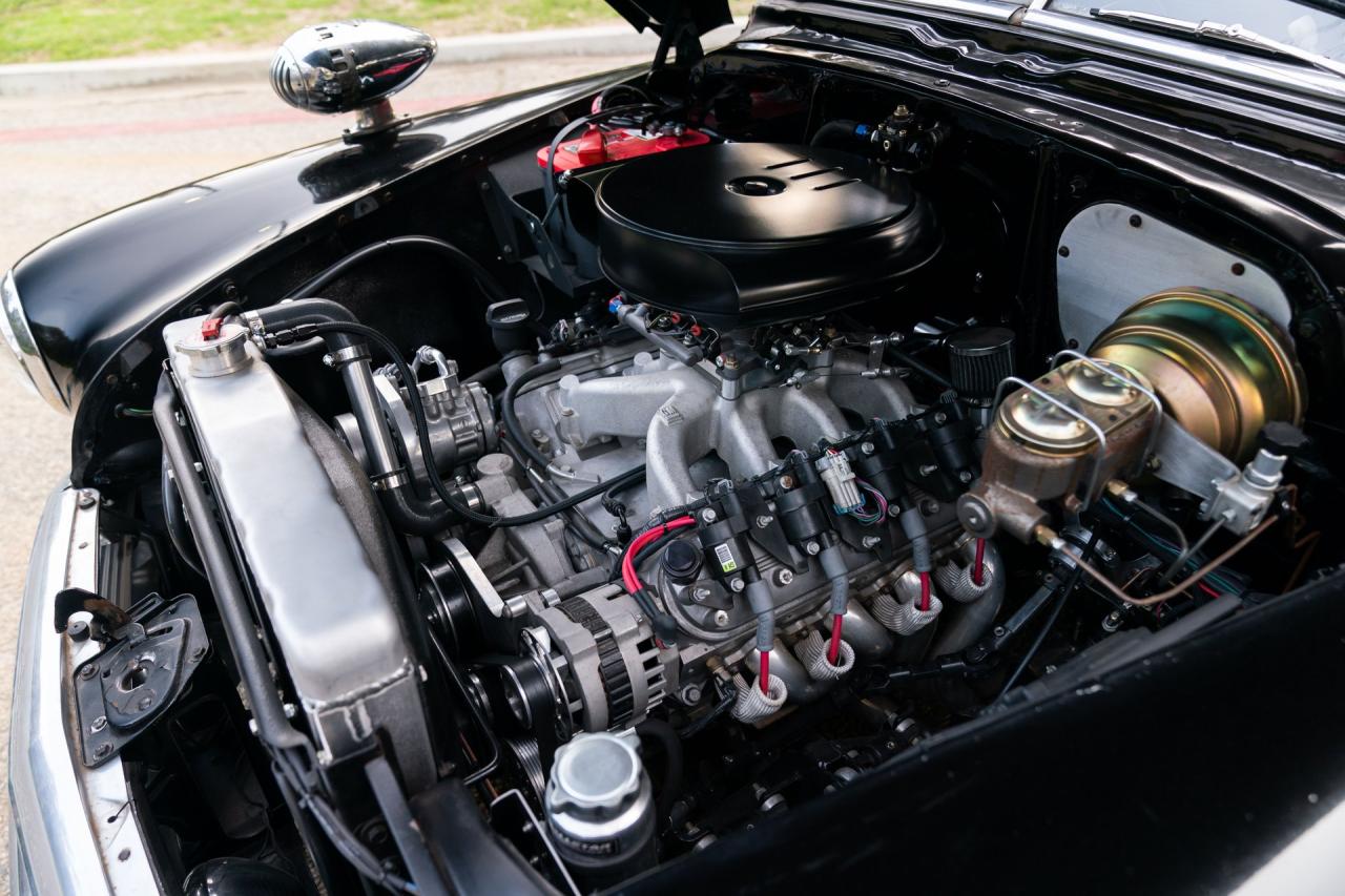 1951 Chevrolet Styleline De Luxe 4-Door Sedan "Police Cruiser Restomod"