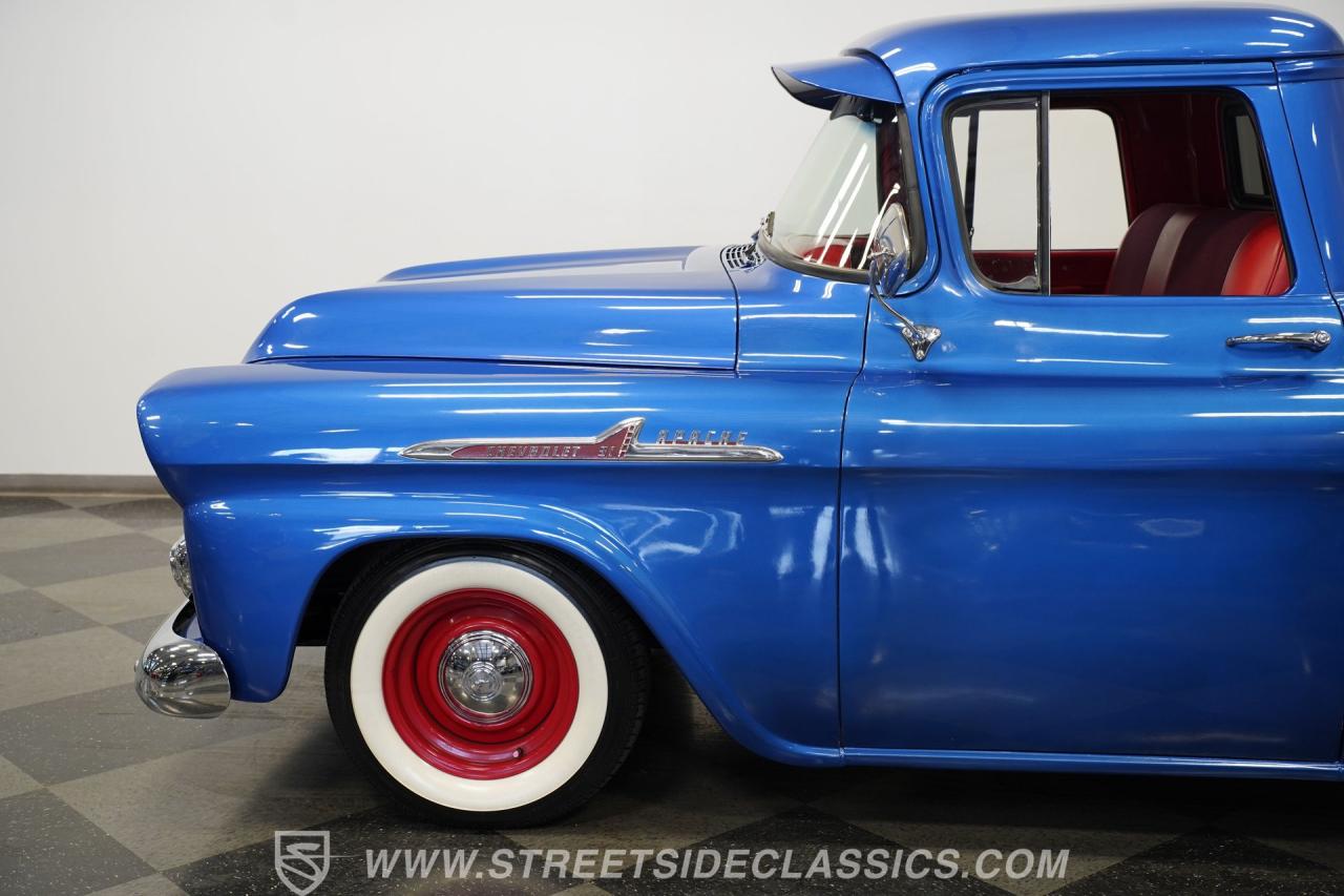 1958 Chevrolet Apache Fleetside
