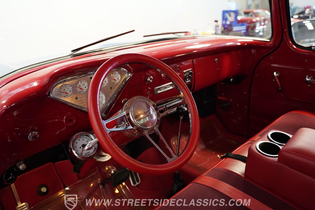 1958 Chevrolet Apache Fleetside