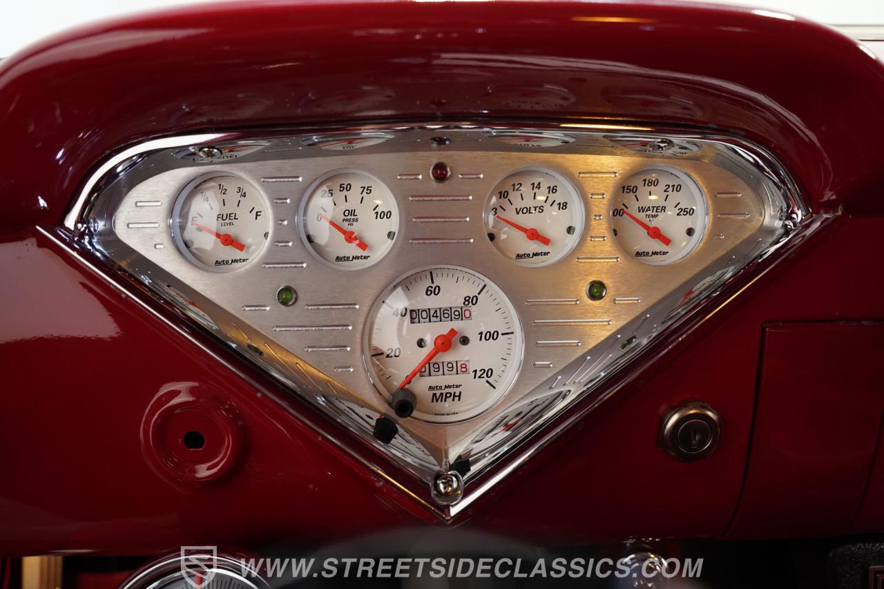 1958 Chevrolet Apache Fleetside