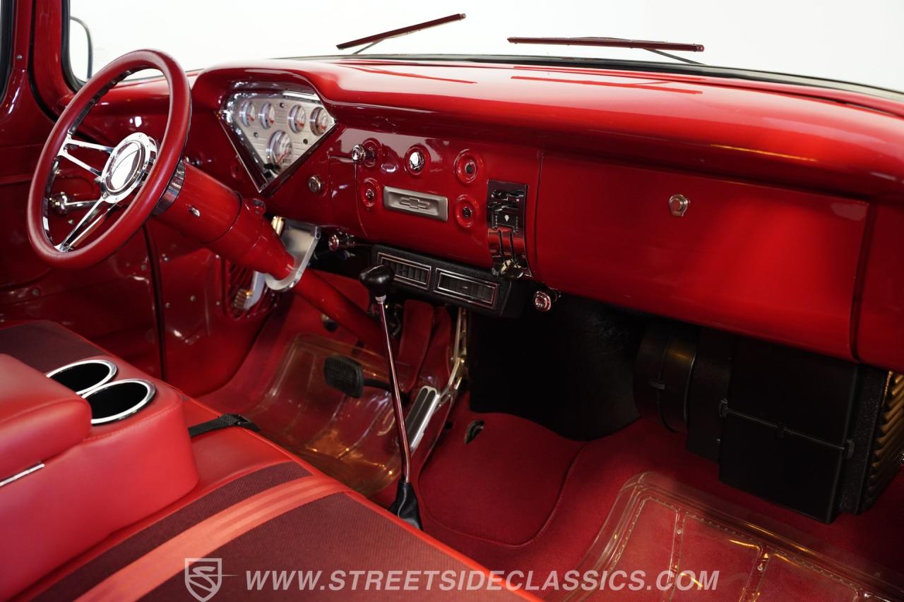 1958 Chevrolet Apache Fleetside