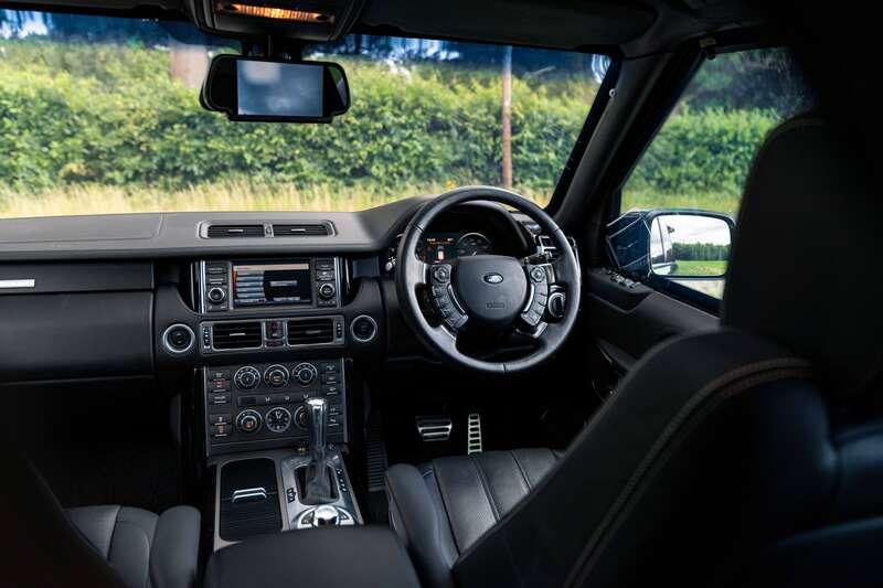 2012 Land Rover RANGE ROVER L322 AUTOBIOGRAPHY 5.0-LITRE SUPERCHAR