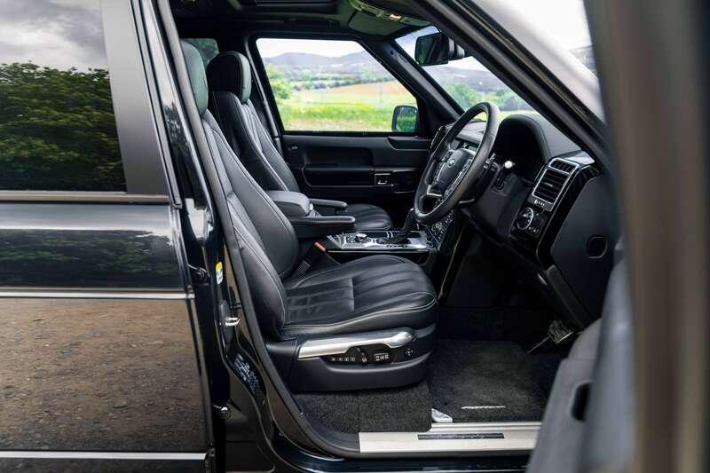 2012 Land Rover RANGE ROVER L322 AUTOBIOGRAPHY 5.0-LITRE SUPERCHAR